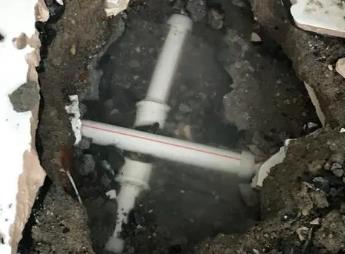 雅江阳台漏水维修公司为您分享楼上楼下漏水怎么处理